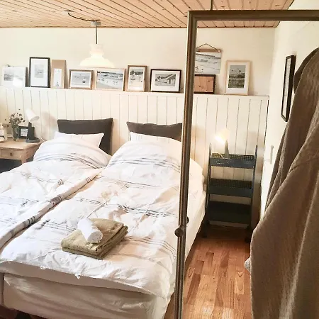Kwatera prywatna 101 Sleep And - Basement Stenbjerg